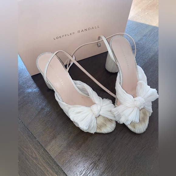 Loeffler Randall Camellia Pearl Pleated Bow Heel - Picture 2 of 10